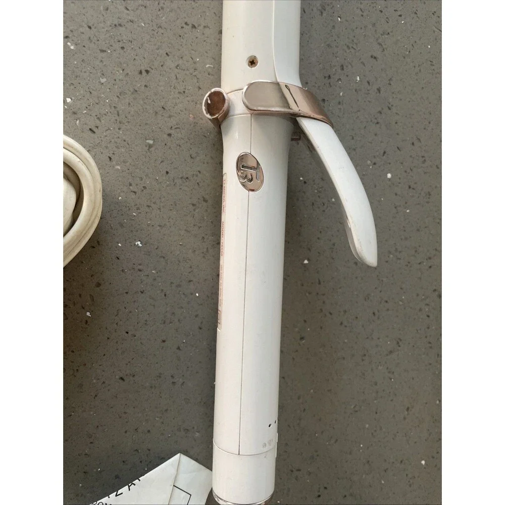 T3 SinglePass Curl 1.25 Inch Professional Curling Iron white rose gold